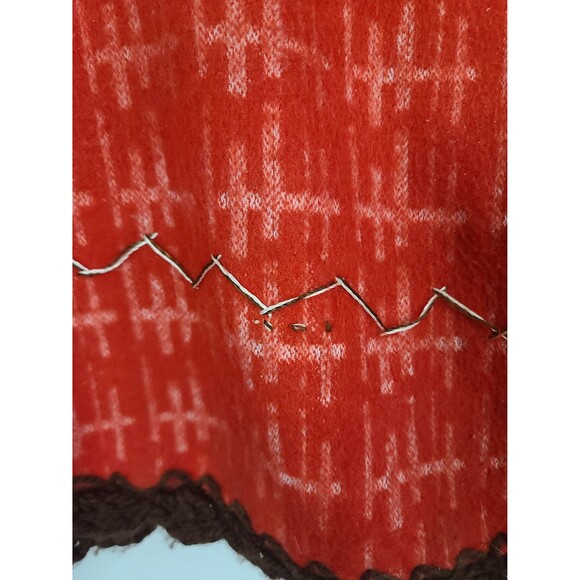 70s Vintage Felt Embroidered Poncho - Picture 5 of 9